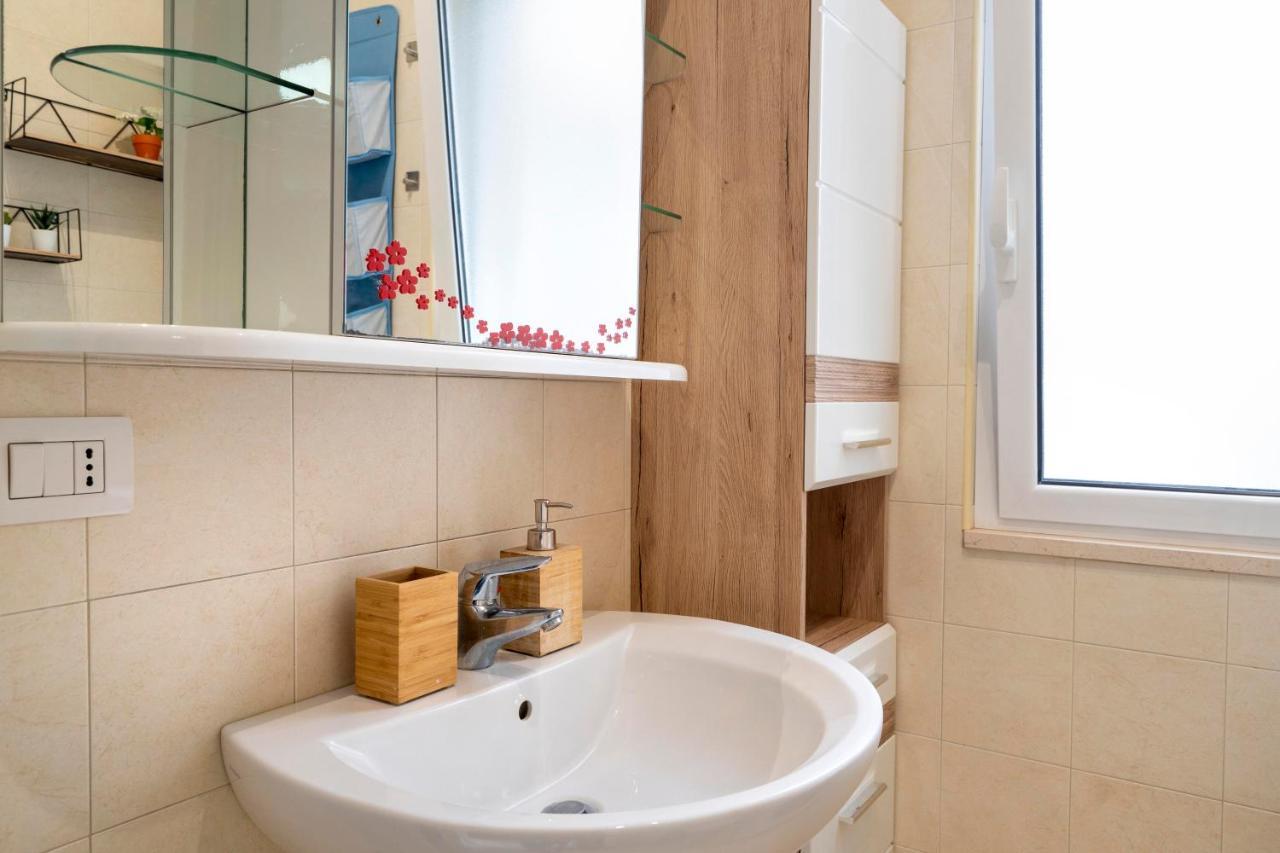 Free Park&Wifi - 4Min Walk - Heart Of Polignano - Marevelous Apartment โปลีญาโนอามาเร ภายนอก รูปภาพ